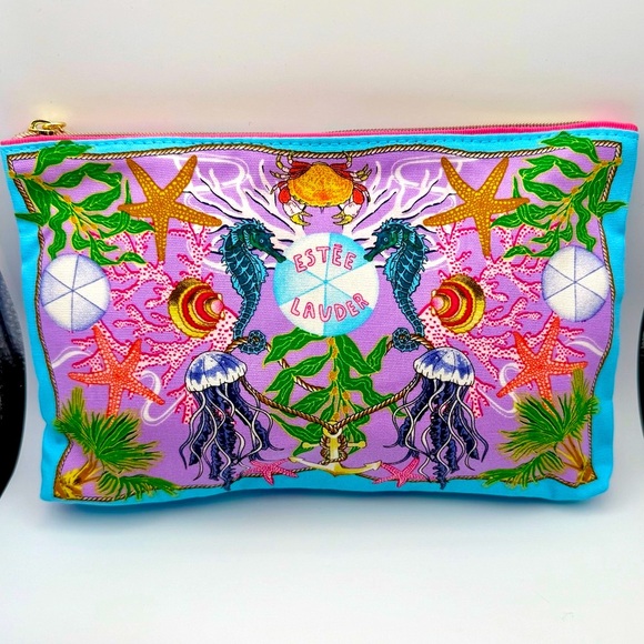 NWT Estée Lauder Cosmetic Bag - Picture 4 of 6